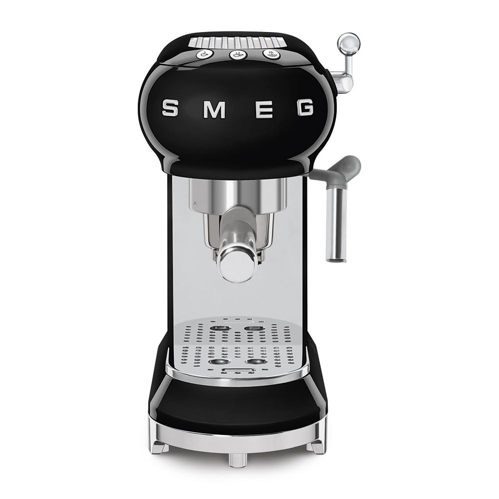 Smeg Espressomaschine ECF01CREU Creme – Manuelle Siebträgermaschine mit Cappuccino-System & Thermoblock