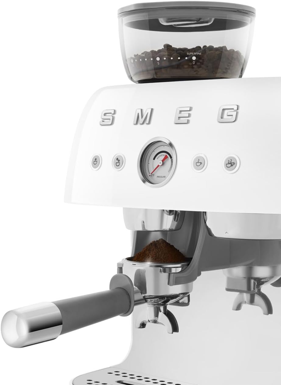 Smeg Espressomaschine EGF03WHEU mit Kaffeemühle, Thermoblock, 4 Temperaturstufen, Dampfdüse, 1L Tank