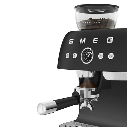 Smeg Espressomaschine EGF03WHEU mit Kaffeemühle, Thermoblock, 4 Temperaturstufen, Dampfdüse, 1L Tank