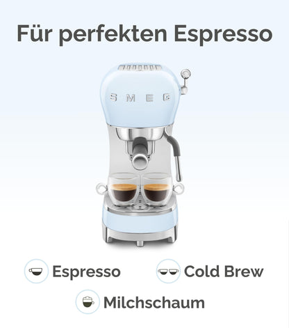 Smeg Espressomaschine ECF02PKEU, Cappuccino-Dampffunktion, Thermoblock, 15 bar, 1L Tank, 3 Siebträger