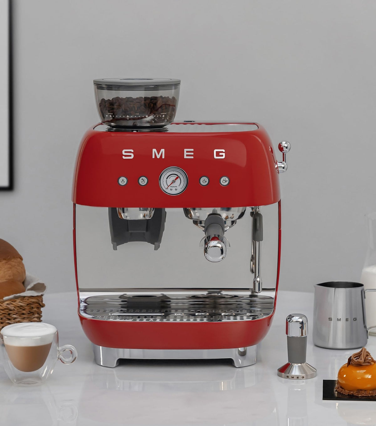 Smeg Espressomaschine EGF03WHEU mit Kaffeemühle, Thermoblock, 4 Temperaturstufen, Dampfdüse, 1L Tank