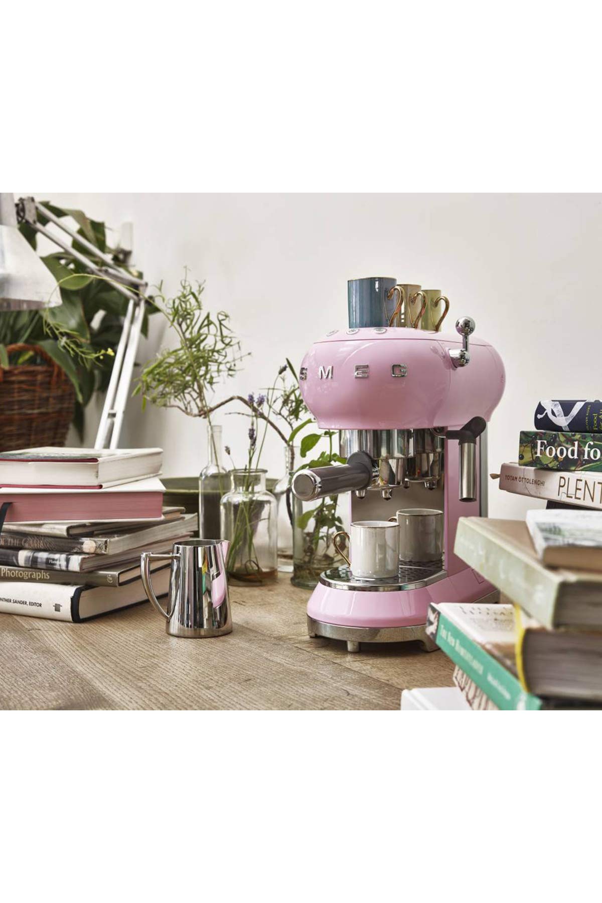 Smeg Espressomaschine ECF01CREU Creme – Manuelle Siebträgermaschine mit Cappuccino-System & Thermoblock